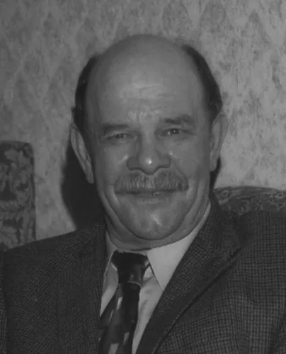 Robert Gibbons